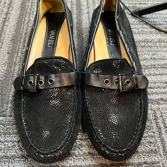 Vaneli Driving Loafers Black Sparkle Buckle front.  Leather. Size 8 - Picture 1 of 8